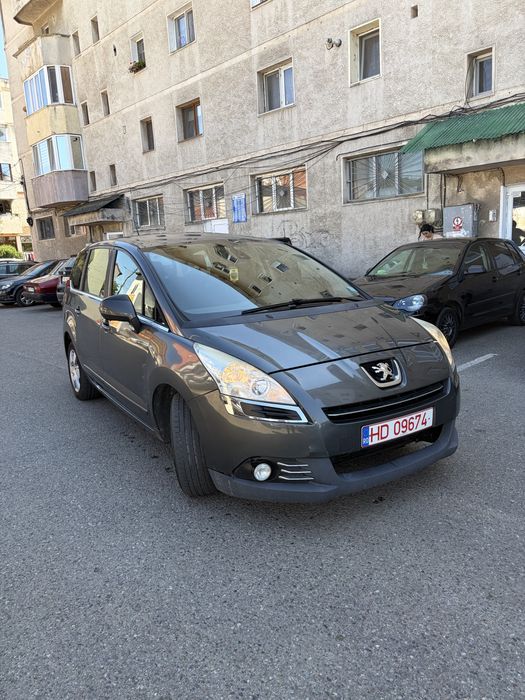 Vand Peugeot 5008