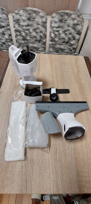 Уред за почистване на прозорци