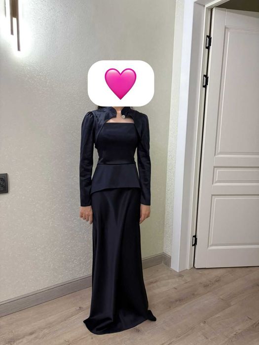 платье вечернее темно синего цвета