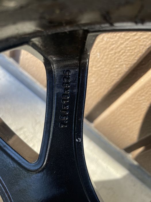 Jante Volvo Medusa 5x108 225 40 R18 ( S40 V50 C30 V40 S60 V60 S80 )