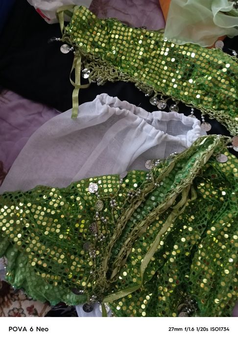 Продам новогодние костюмы