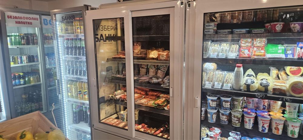 Хладилни витрини