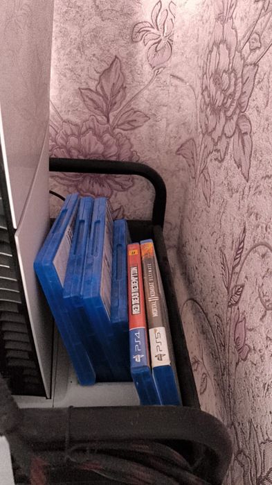 Ps5 Слим с играми  продам