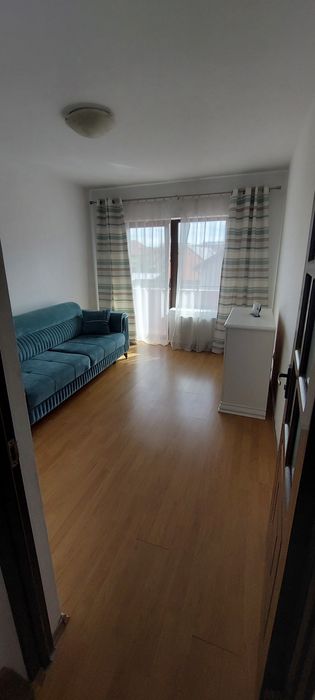Apartament 3 camere Floresti, vis-a-vis parc Poligon