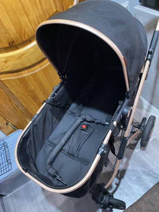 Продам детскую коляску