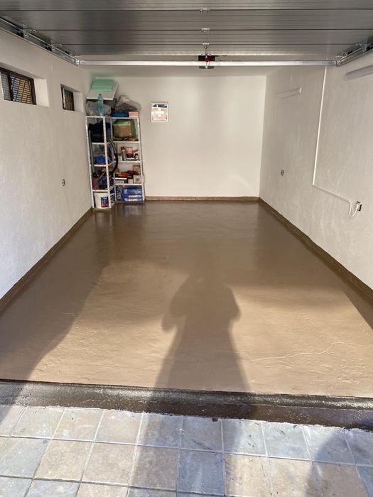 Дава се под наем Гараж / Паркомясто в Шумен, Център - 23 кв.м за 99.45 € - Снимка #1