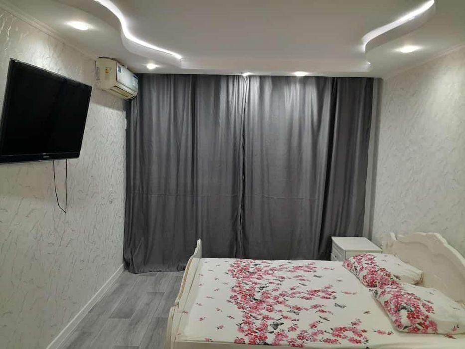 Посуточно 1 ком домбыта