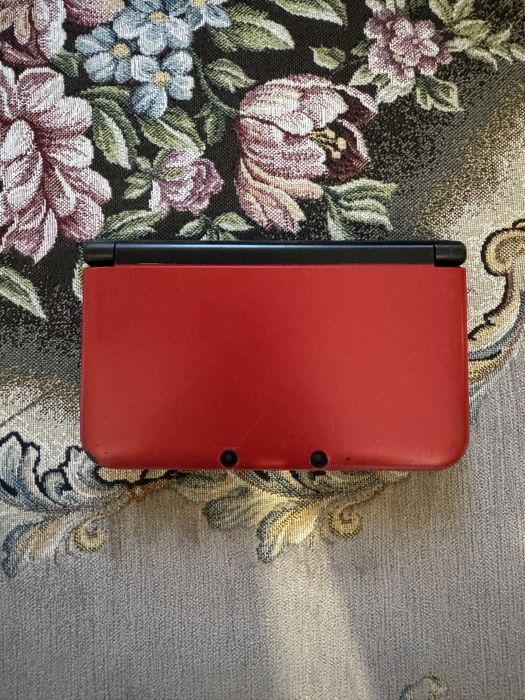 Nintendo 3ds XL Roșu