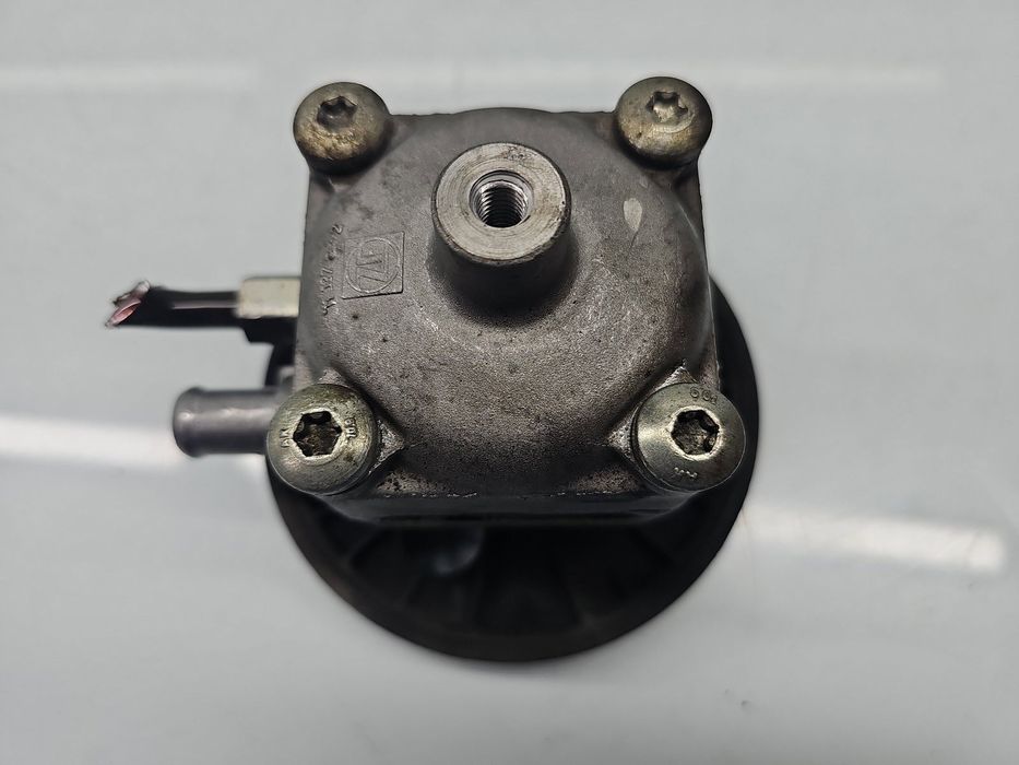 Pompa servodirectie Volvo XC70 II [Fabr 2002-2007] 9485757 2.4 D5244T