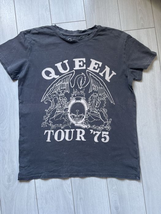 Тениски и потници