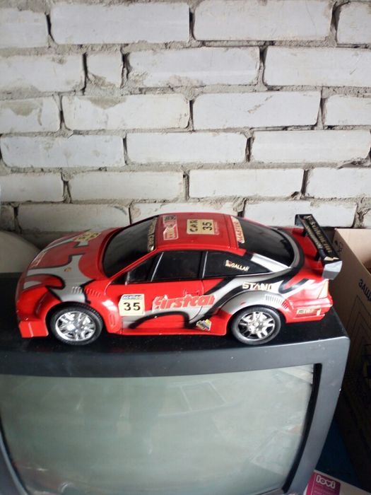 Машинка спортивная  детская