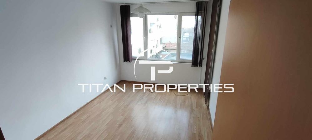 Тристаен, под наем, ж.к Възраждане