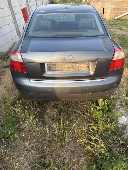 Dezmembrez Audi A4 b6 1.9 Diesel /131 cp /AWX