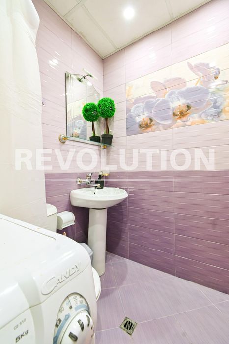 Двустаен апартамент в ж.к. Люлин 6.