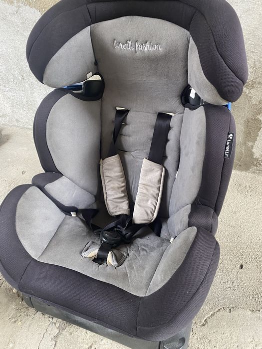 Scaun auto pentru bebe