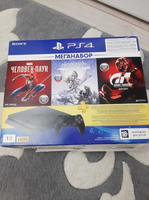продам игровую приставку PS4