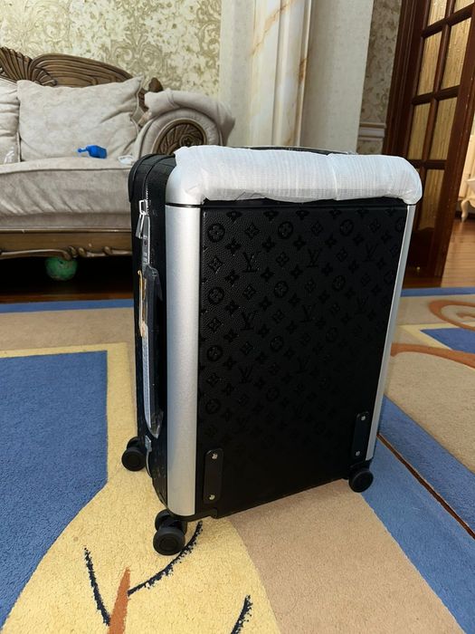 Чемодан Louis Vuitton Horizon 55