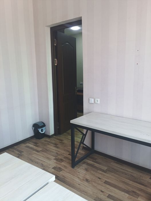 Чиланзар, офис в Бизнес Центре 33м2