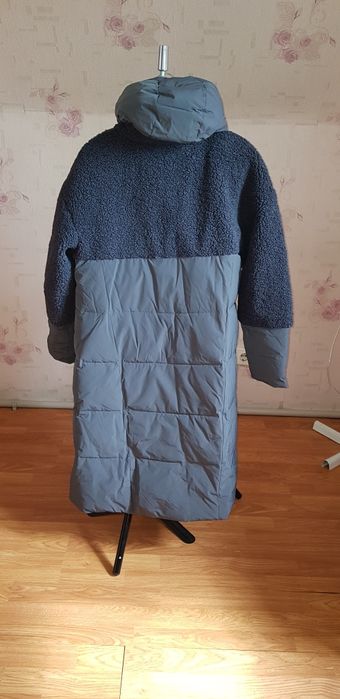 Пуховик зимний новый