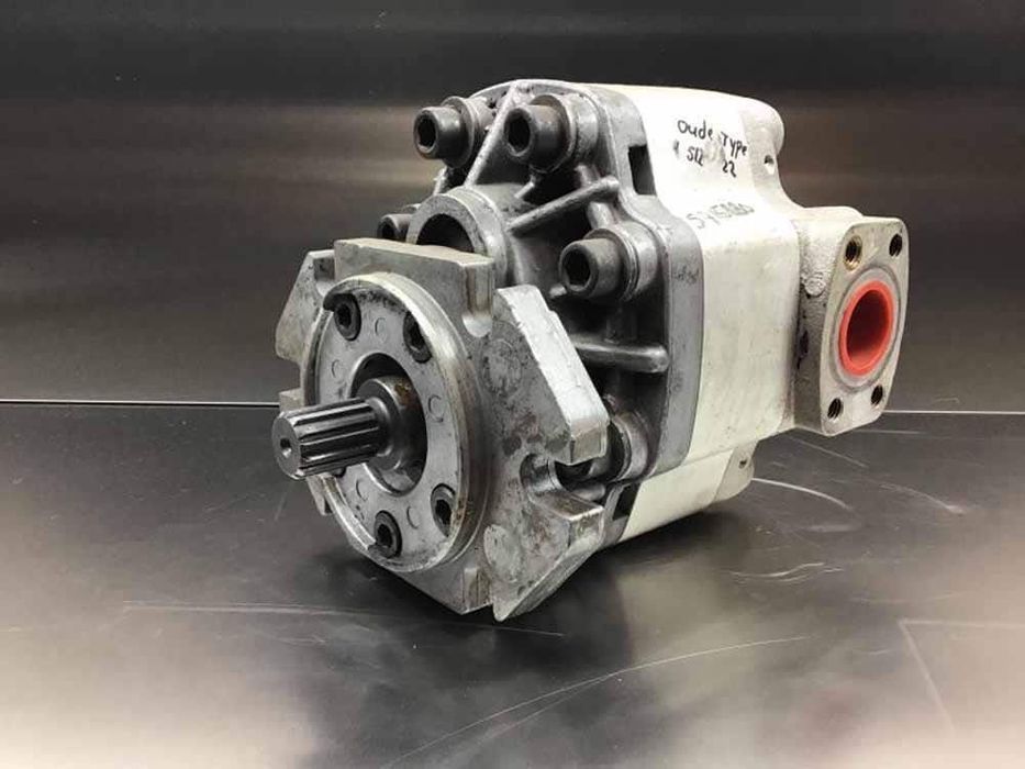 pompa hidraulica incarcator frontal liebherr l522