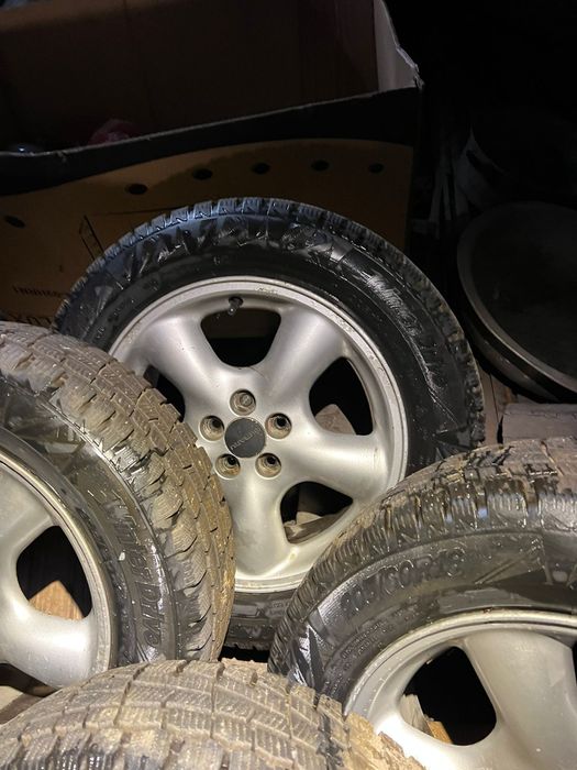 Комплект дисков с шинами