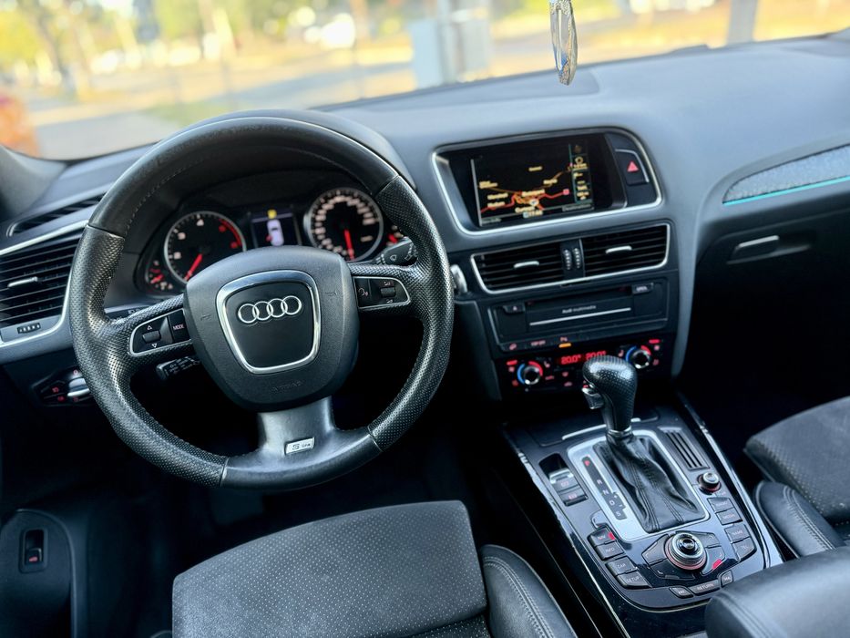 • Audi Q5 2.0 Diesel 170 cp / 3 x S-Line / Automat • Rate / Garantie •