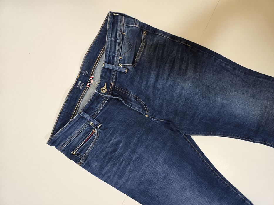 Blugi  Tommy Hilfiger skinny simon 32/32