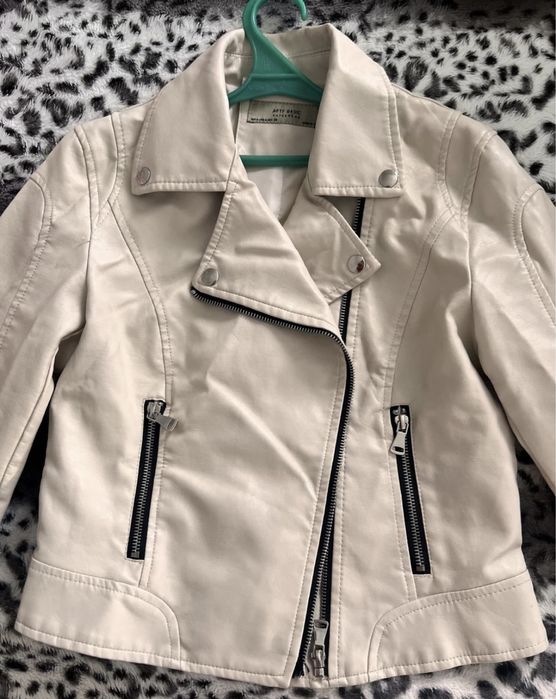 Продам кожаную куртку