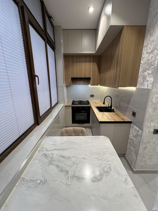 Ижарага 2 хонали, 1 чи каватда жойлашган квартира берилади.