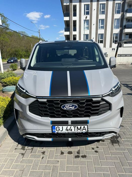 Ford Tourneo Custom Primul proprietar, mașina de familie, 12.000 km, preț negociabil