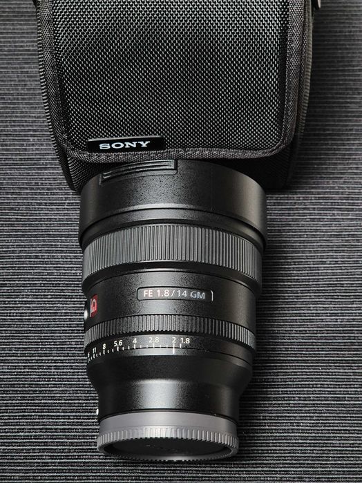 Sony FE 14mm f/1.8 GM