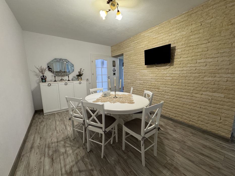 Vand casa cu teren 522 mp in comuna Gruiu