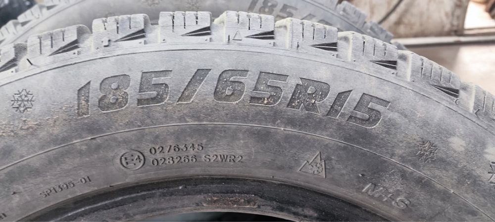 Резина на 15 185/65 4 шт в  нал