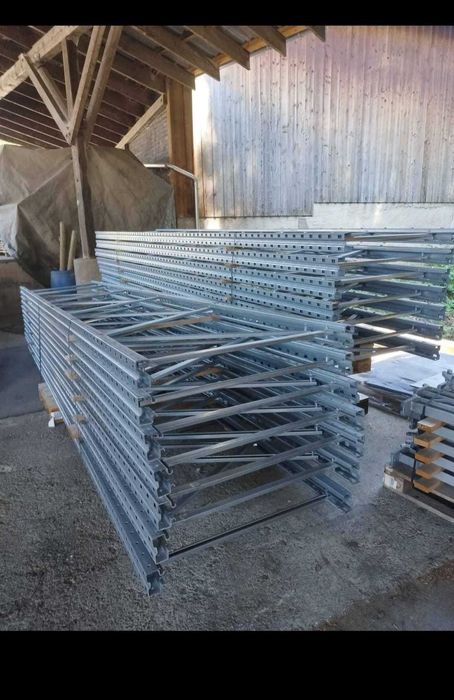 Rafturi metalice zincate