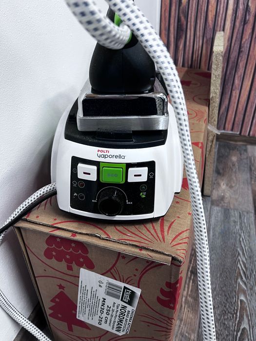 Stație de călcat nouă nefolosita