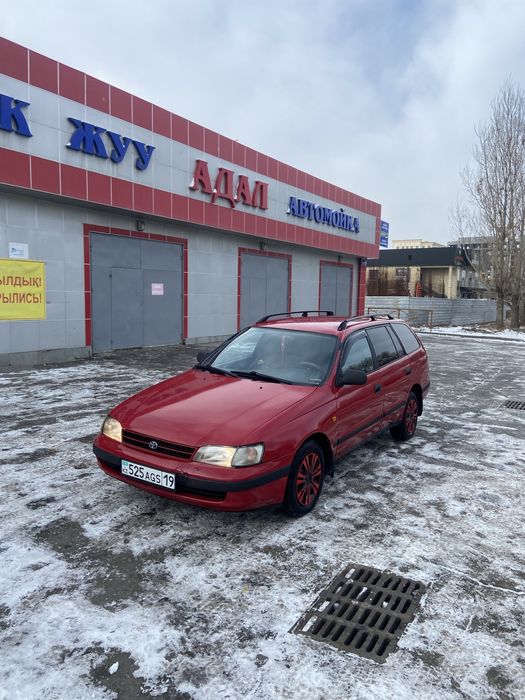 Toyota Carina E универсал,1995 г.