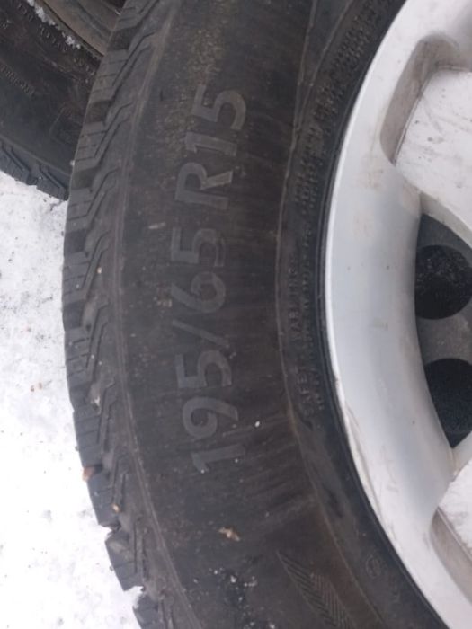 Продам диски с резиной