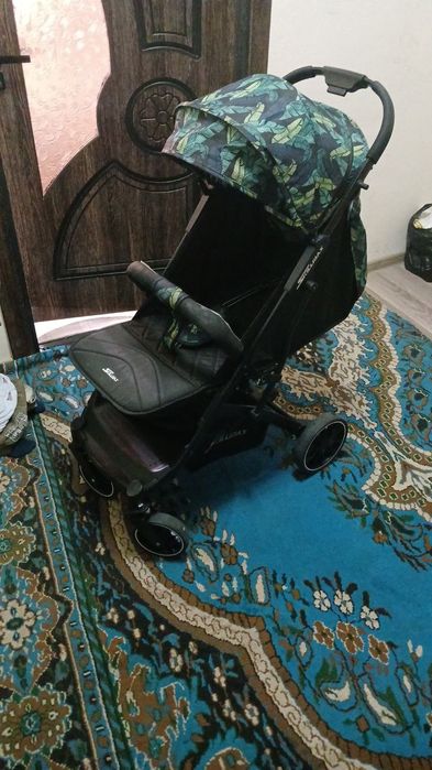 Продаю коляску б/у в хорошем состаянии