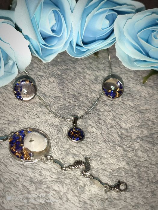 Комплект гривна ,гердан и обеци (Ръчна изработка)