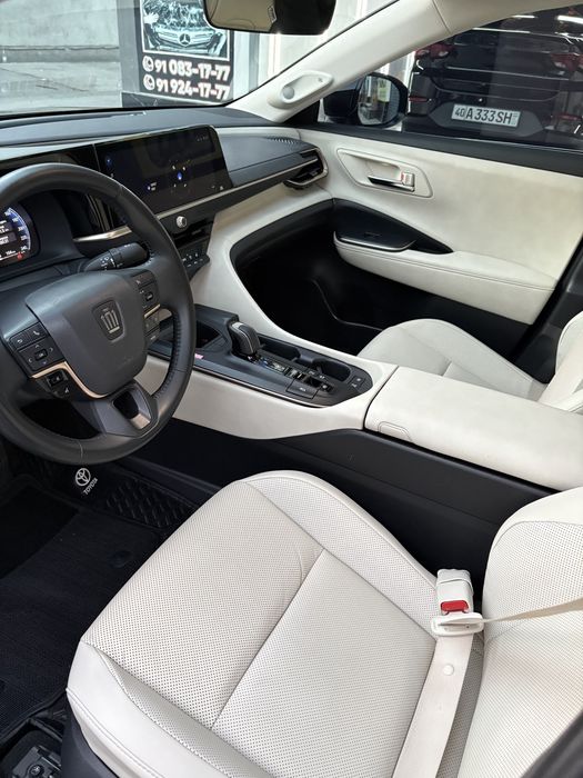 Toyota crown 2024