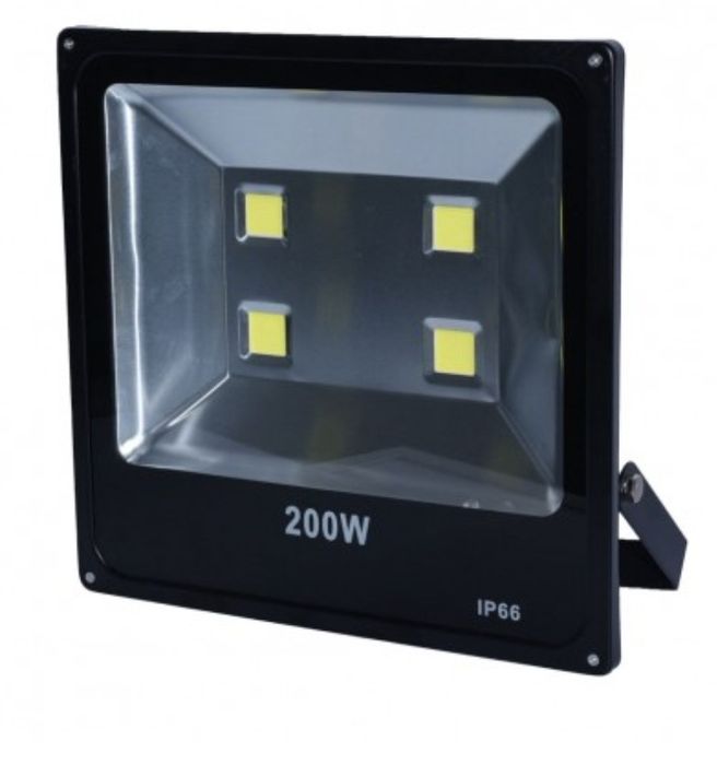 Proiector led 200w , 220 v