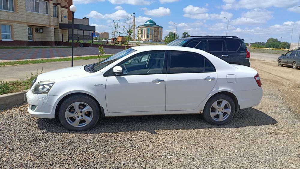 Желли эмгрант 1.8 обем