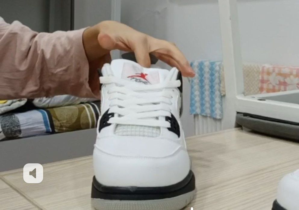 Krasofka sotilàdi yangi kiyilmagan razmer kichikana kelgan