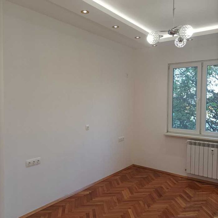 Дава се под наем Тристаен апартамент в София, Младост 1 - 88 кв.м за 714 € - Снимка #5