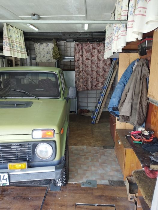 Гараж в черте города