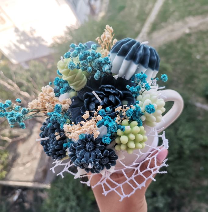 Букети от соеви свещи