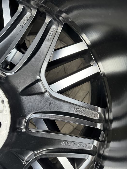 jante originale mercedes amg r21 gle gls w166 echipate iarna