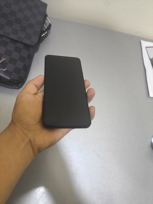 Redmi 14 c holati ideal