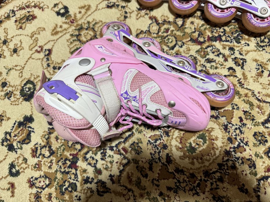 Продаются коньки