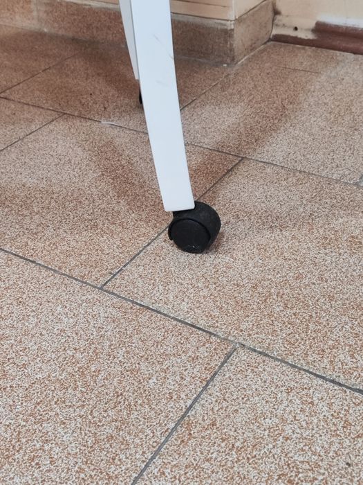 Тоалетка с огледало Jysk